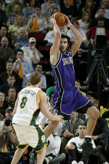 赛前萨克拉门托国王篮板制胜——中超节点到来；更衣室稳定；纪律约束更严格的简单介绍-爱游戏